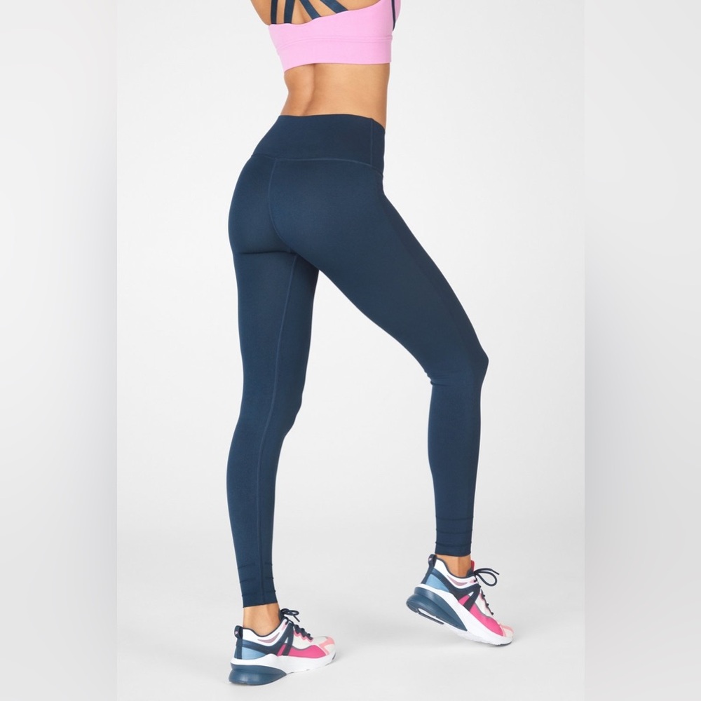 NWT- FABLETICS SculptKnit® High-Waisted Custom Length Legging - Picture 2 of 15